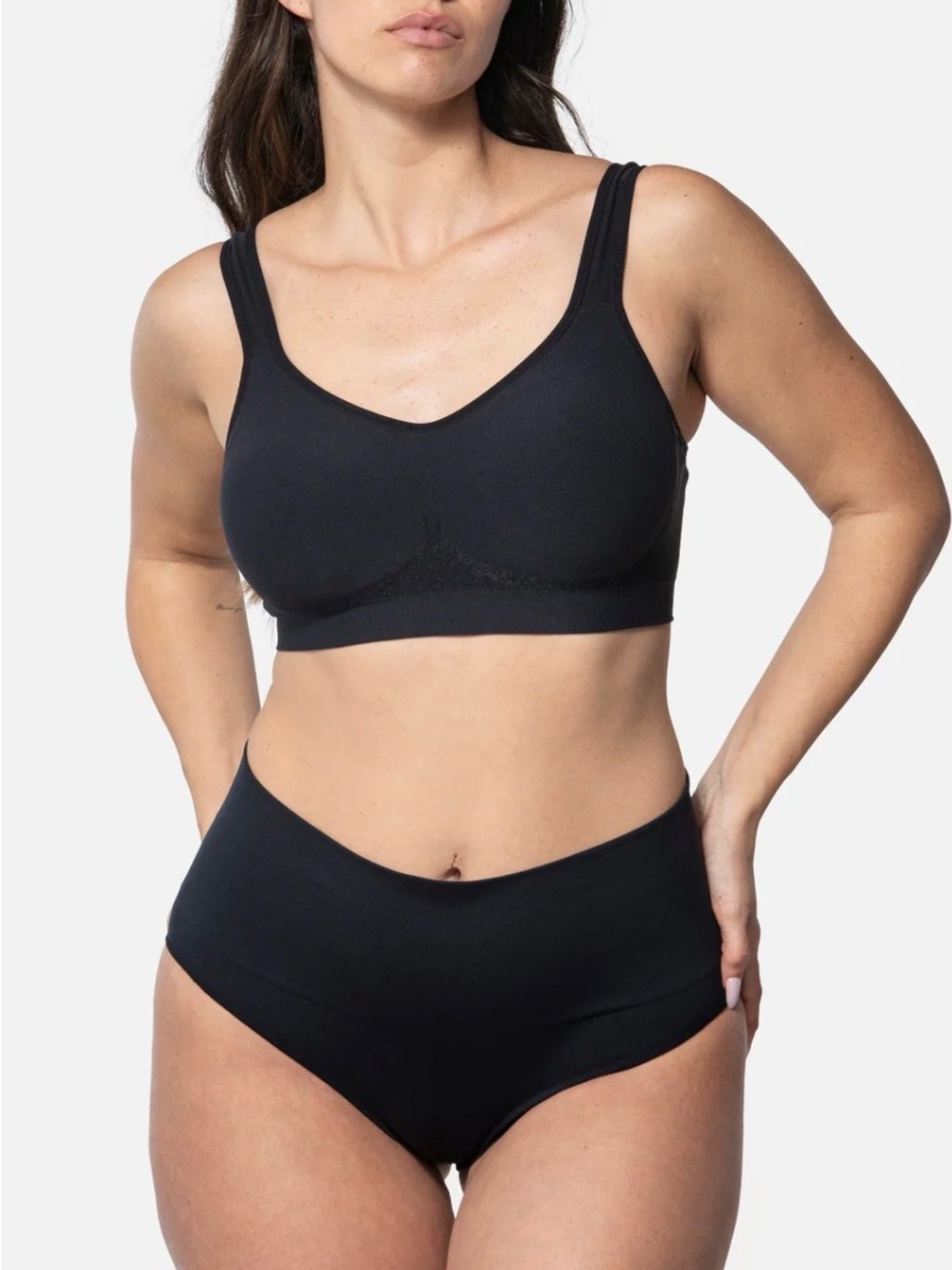 Underoutfit NWT Seamless Black & Nude (2 pair) Smoothing at Waist Briefs, 2XL